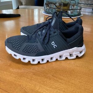 ON Cloudswift Womens 8.5